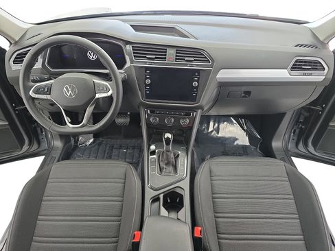 Certified 2024 Volkswagen Tiguan S image 9