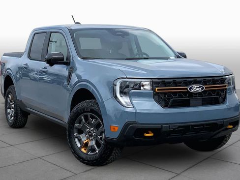 Certified 2026 Ford Maverick Tremor AWD/4WD image 3