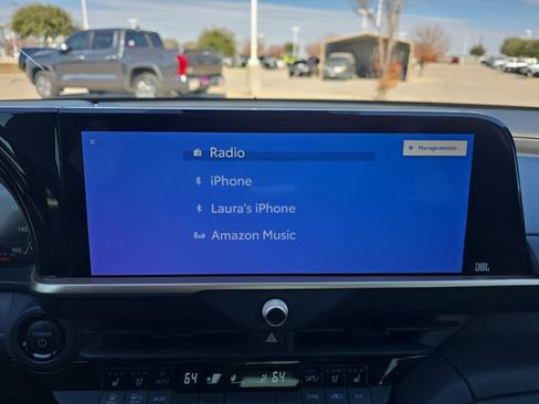 Used 2023 Toyota Crown Limited image 20