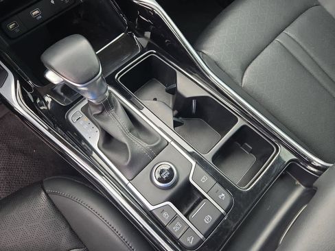 Certified 2022 Kia Sorento SX image 37