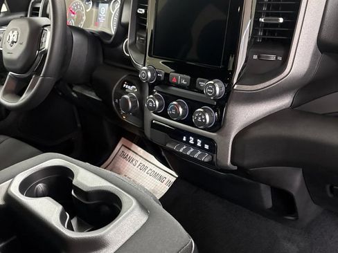 New 2026 RAM 1500 Express AWD/4WD image 24