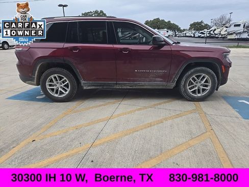 Used 2023 Jeep Grand Cherokee Laredo w/ Luxury Tech Group I image 2