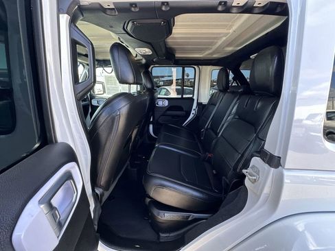 Used 2023 Jeep Wrangler Unlimited Sahara w/ Cold Weather Group image 31