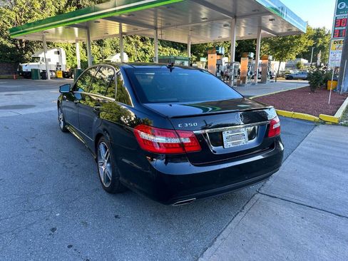 Used 2011 Mercedes-Benz E 350 4MATIC Sedan image 4