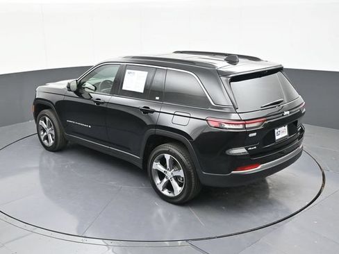 Used 2026 Jeep Grand Cherokee Limited w/ Luxury Tech Group II AWD/4WD image 61