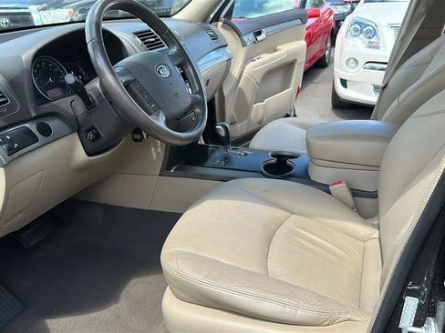 Used 2009 Kia Borrego EX w/ Premium Pkg RWD image 20