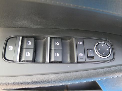 Used 2023 Kia Forte GT-Line FWD image 11
