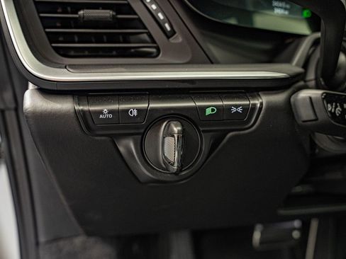 Used 2024 Porsche 911 Carrera S RWD image 35