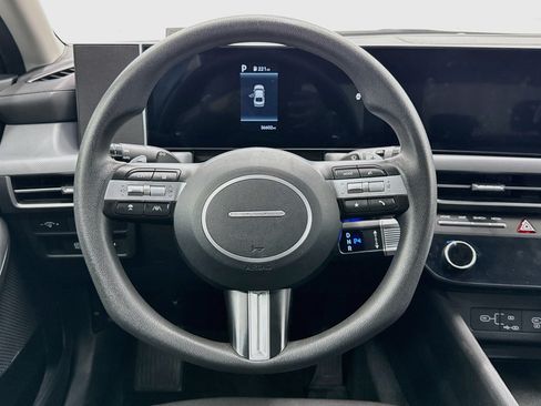 Used 2025 Hyundai Sonata SEL FWD image 18