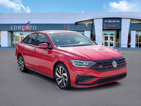 Used 2019 Volkswagen Jetta GLI FWD image 3