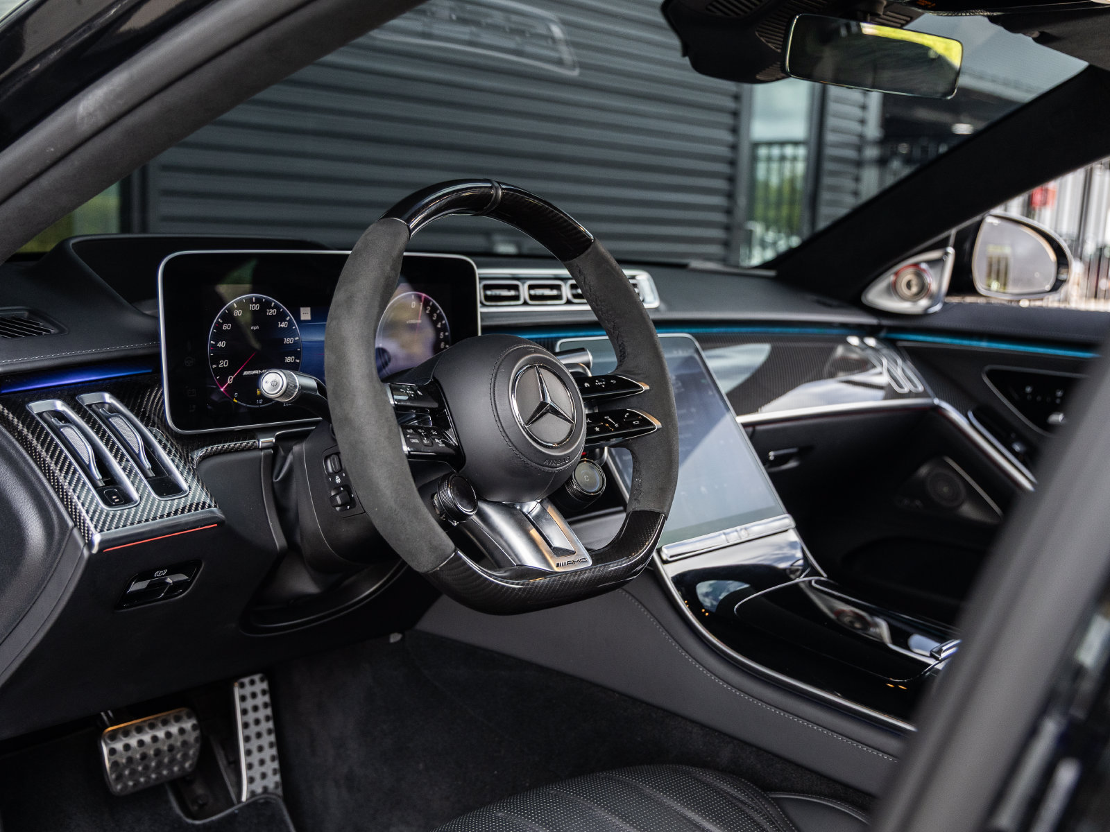 Used 2024 Mercedes-Benz S 63 AMG S image 29