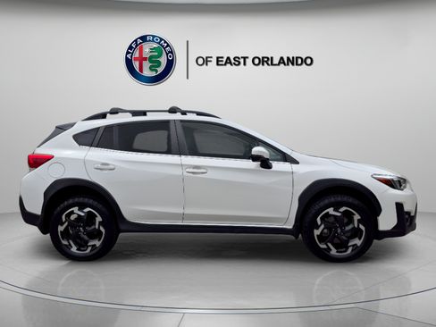 Used 2022 Subaru Crosstrek 2.5i Limited w/ Moonroof Package 2 AWD/4WD image 8