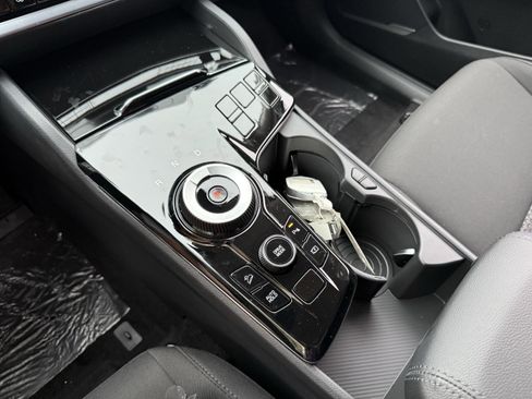 New 2025 Kia Sportage LX image 14