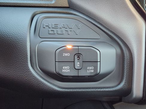New 2026 RAM 2500 Lone Star AWD/4WD image 32