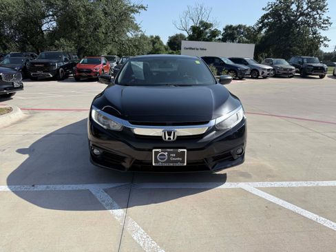 Used 2017 Honda Civic EX-T image 7