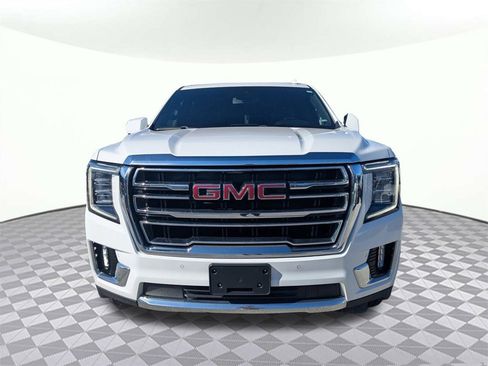 Used 2023 GMC Yukon SLT image 7