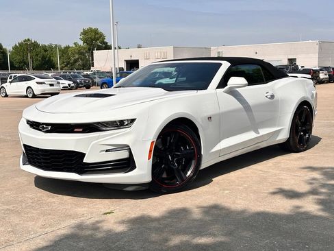 Used 2023 Chevrolet Camaro SS RWD image 9