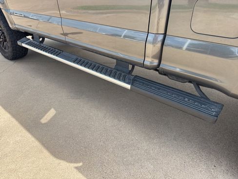 Used 2017 Ford F250 XLT w/ XLT Value Package AWD/4WD image 13