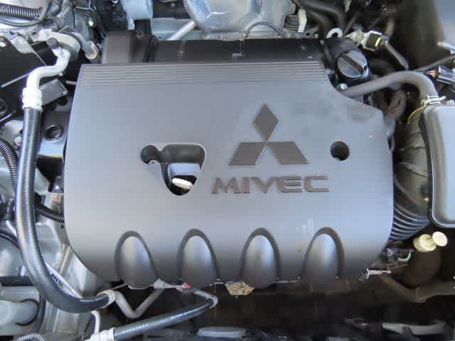 Used 2020 Mitsubishi Outlander SEL AWD/4WD image 10