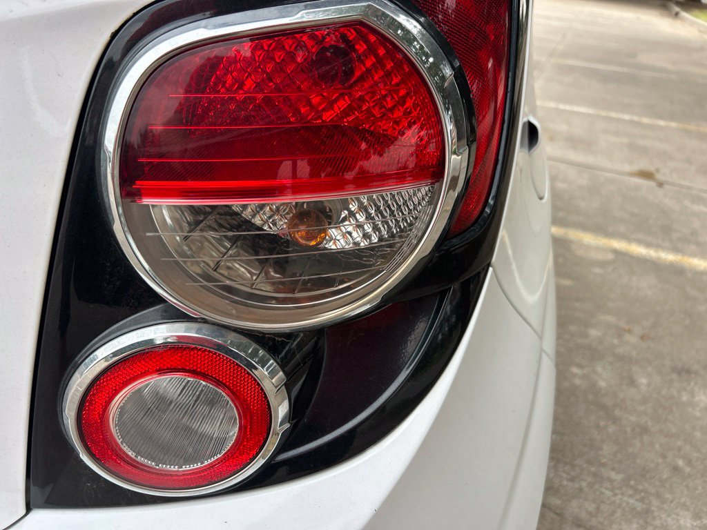 Used 2014 Chevrolet Sonic LS FWD image 19