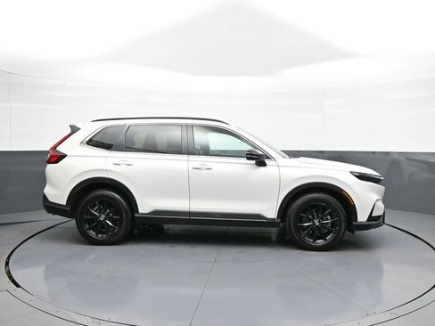 Certified 2025 Honda CR-V Sport-L image 5
