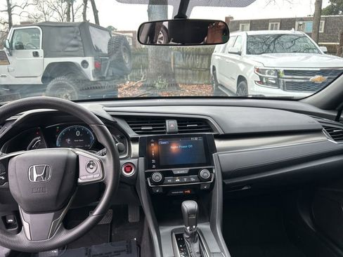 Used 2017 Honda Civic EX image 18