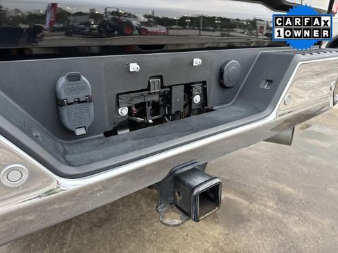 Used 2024 GMC Sierra 2500 SLE w/ Max Trailering Package image 15