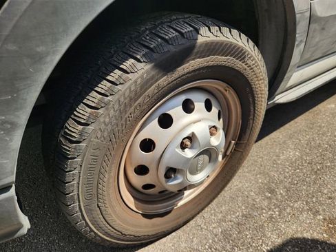 Used 2024 Ford Transit 350 148 High Roof Extended image 10