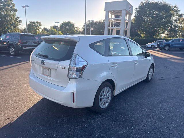 Used 2012 Toyota Prius V Three FWD image 4