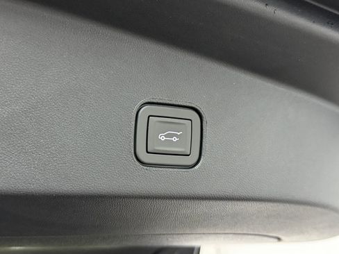 New 2026 Cadillac Lyriq Sport AWD/4WD image 41