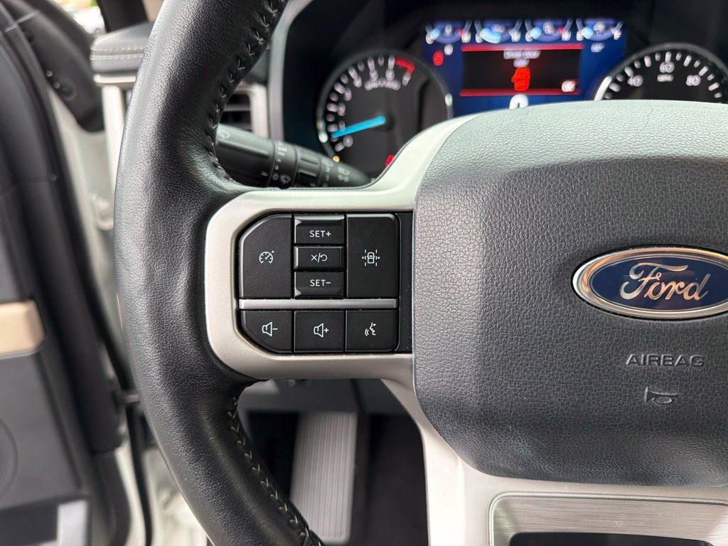 Used 2024 Ford Expedition Max XLT AWD/4WD image 15