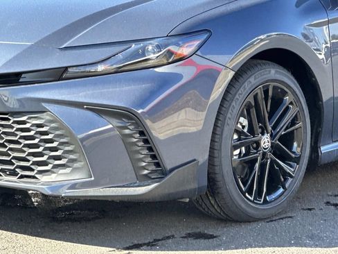 New 2026 Toyota Camry SE image 7