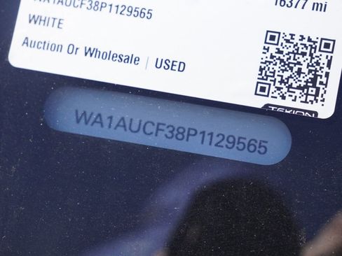 Used 2023 Audi Q3 2.0T Premium image 32