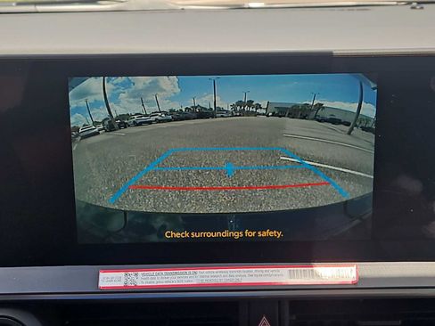Used 2026 Toyota Prius XLE FWD image 24