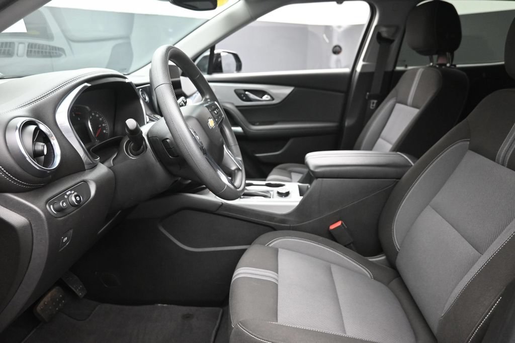 Used 2023 Chevrolet Blazer LT w/ Convenience Package AWD/4WD image 16