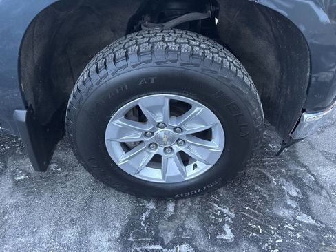 Used 2019 Chevrolet Silverado 1500 LT w/ All-Star Edition image 13