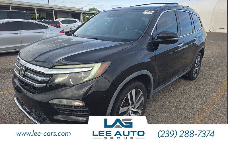 Used 2017 Honda Pilot Elite image 1