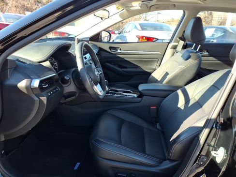 Certified 2024 Nissan Altima 2.5 SL image 11