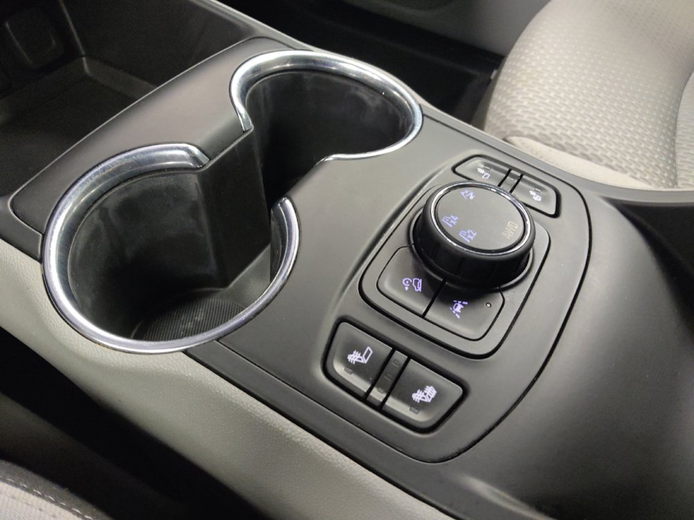 Used 2023 GMC Terrain SLE w/ Driver Convenience Package AWD/4WD image 26