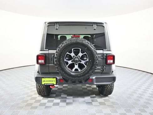 Used 2022 Jeep Wrangler Rubicon w/ Cold Weather Group image 5