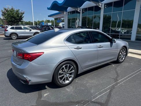 Used 2019 Acura TLX V6 FWD image 5