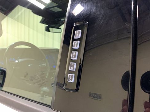 Certified 2024 Ford F150 Platinum w/ Equipment Group 702A High image 31