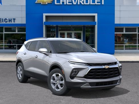 New 2026 Chevrolet Blazer LT w/ Convenience Package FWD image 31