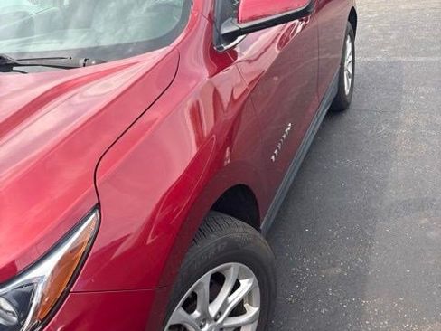 Used 2019 Chevrolet Equinox LT FWD image 3