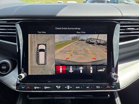 New 2026 Jeep Grand Wagoneer Limited AWD/4WD image 23