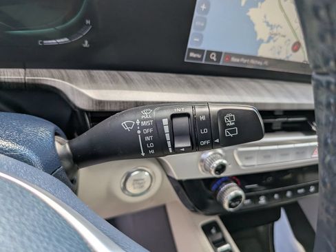 Used 2023 Kia Telluride EX w/ EX Captain's Chair Package FWD image 36