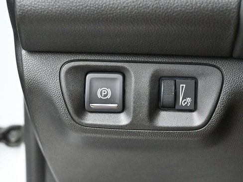 Used 2019 GMC Acadia SLT FWD image 28