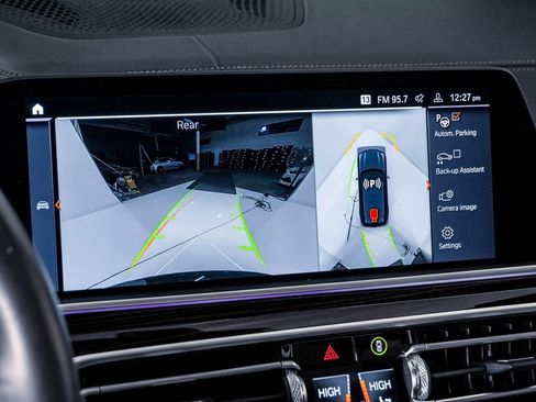 Used 2020 BMW X5 M50i w/ Executive Package image 23