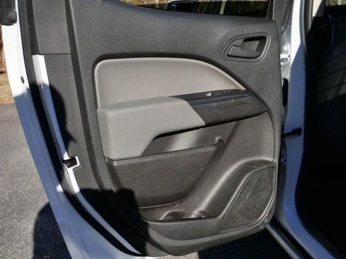 Used 2020 Chevrolet Colorado W/T w/ WT Convenience Package image 23