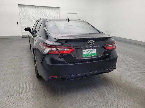 Used 2021 Toyota Camry SE image 6